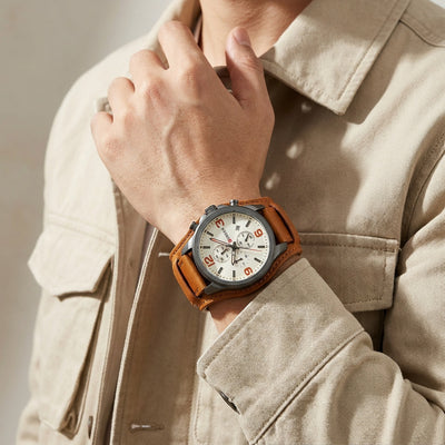 Reloj Curren 8225 - Color Café Blanco