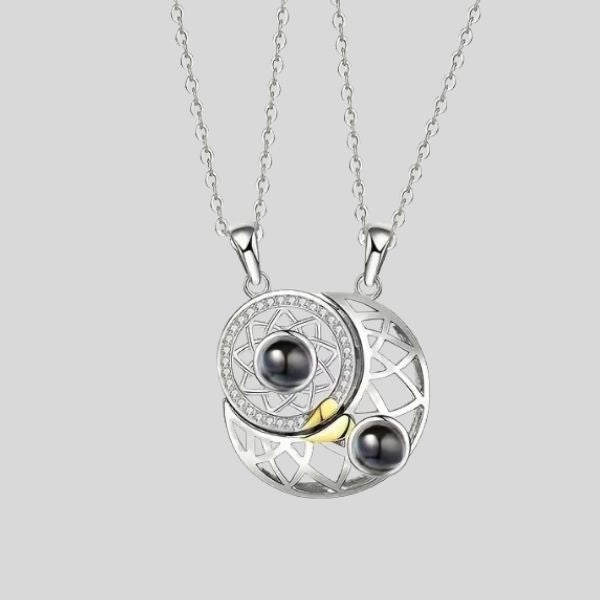 Collar Armonía Estelar Magnetico100 Idiomas en Caja de Regalo
