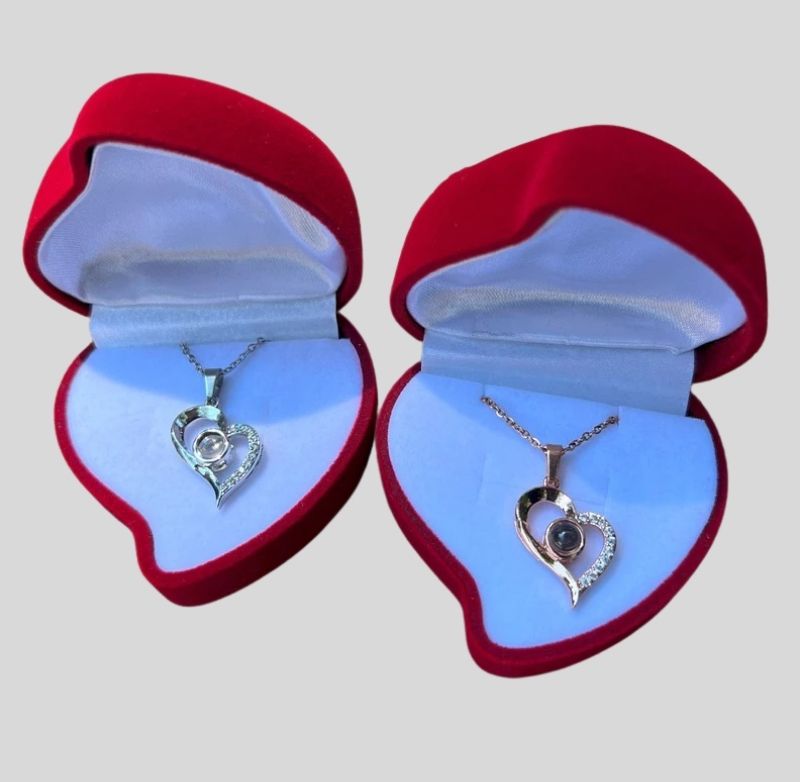 Collar AmorInfinito Te Amo en 100 Idiomas Caja de Regalo