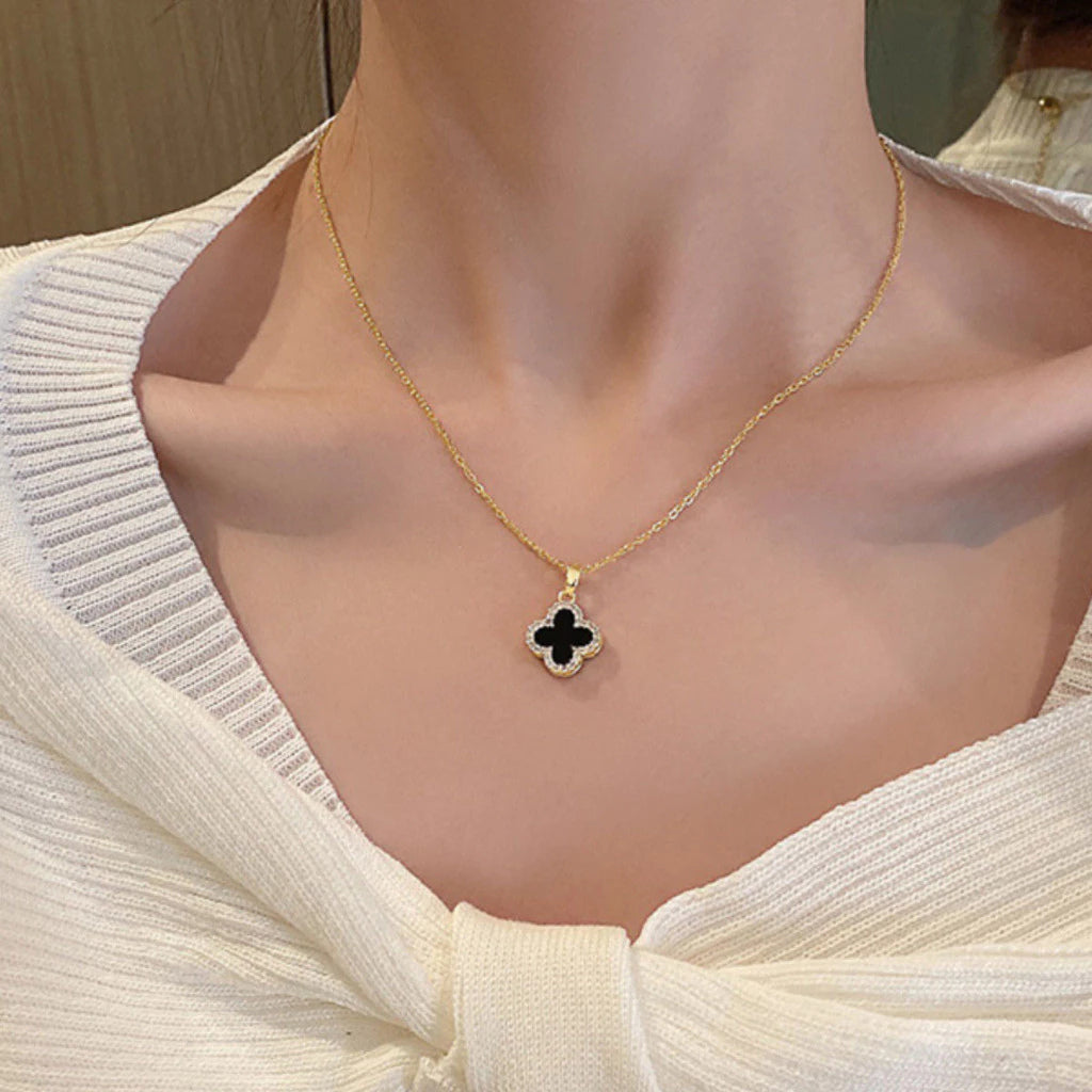 Collar Trébol de Cuatro Hojas Doble Faz